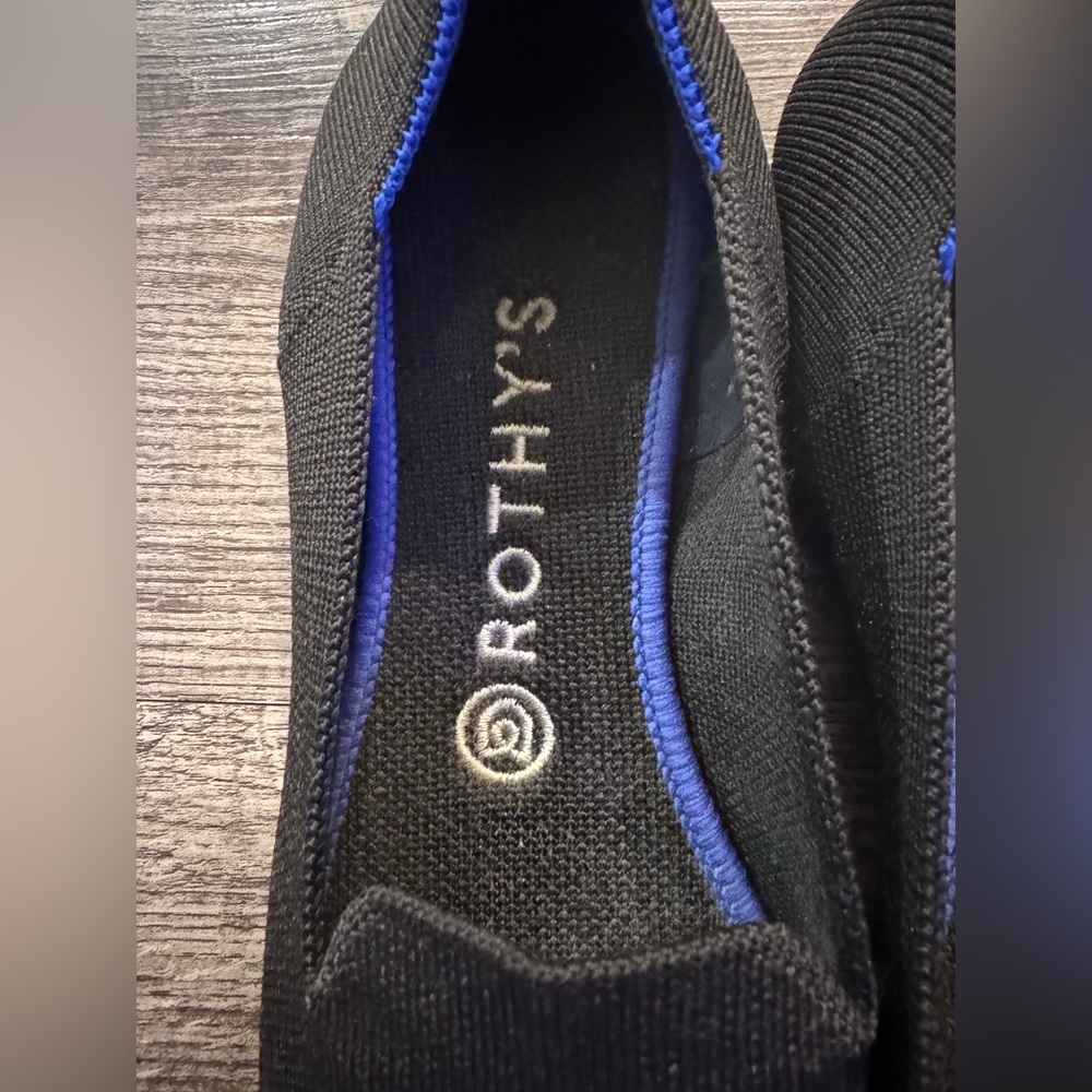 black Rothy’s flats - Picture 2 of 5